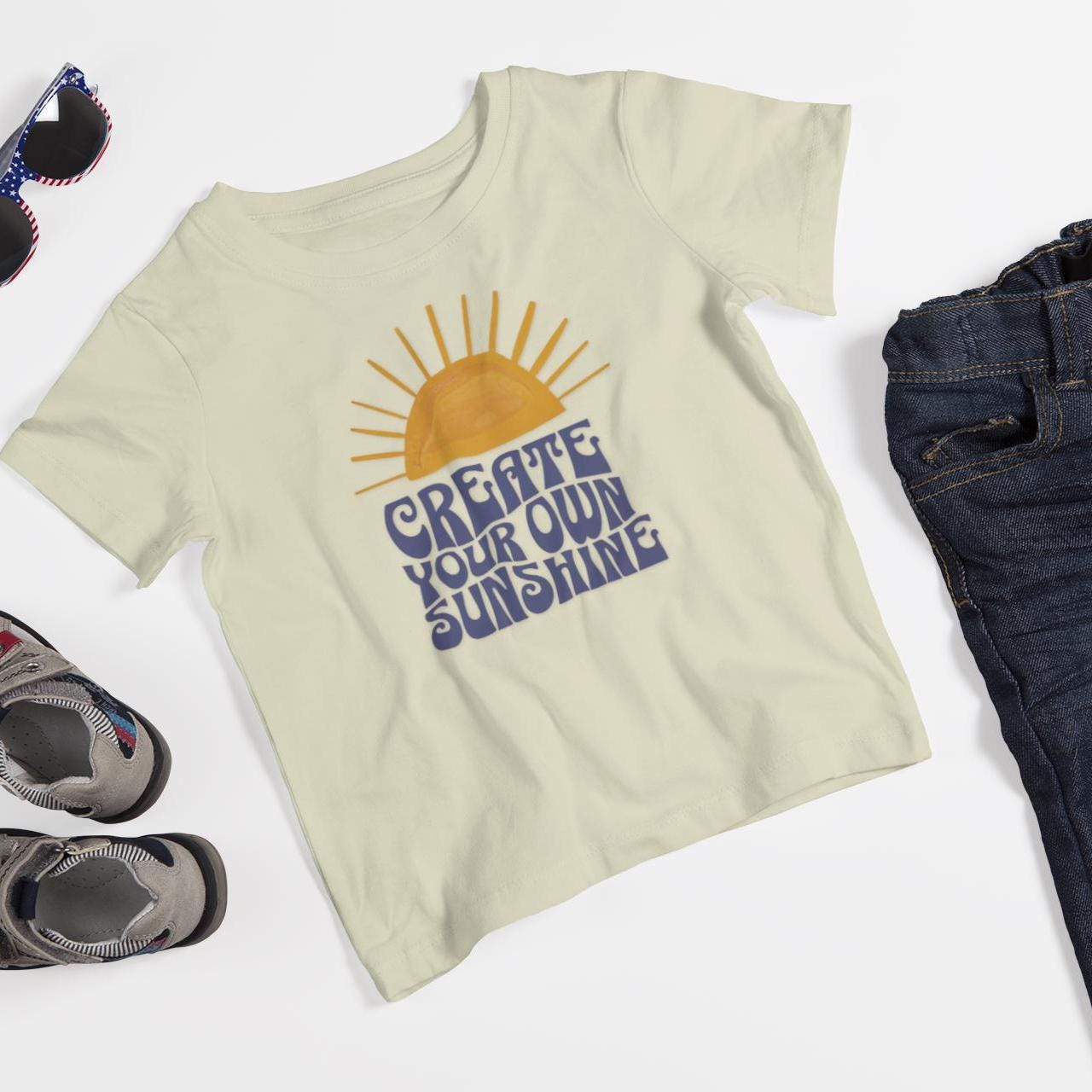 Sunshine baby t-shirt with retro sun print