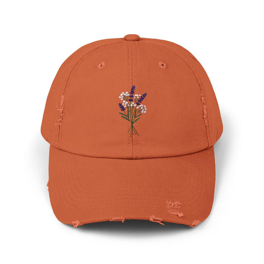 Distressed vintage cap with laid-back twill